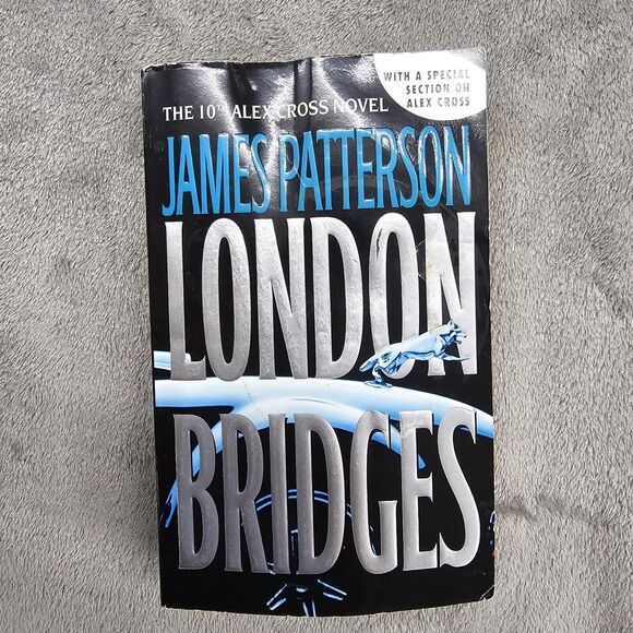 James Patterson Book Lot Hardcover & Paperback - Picture 11 of 12